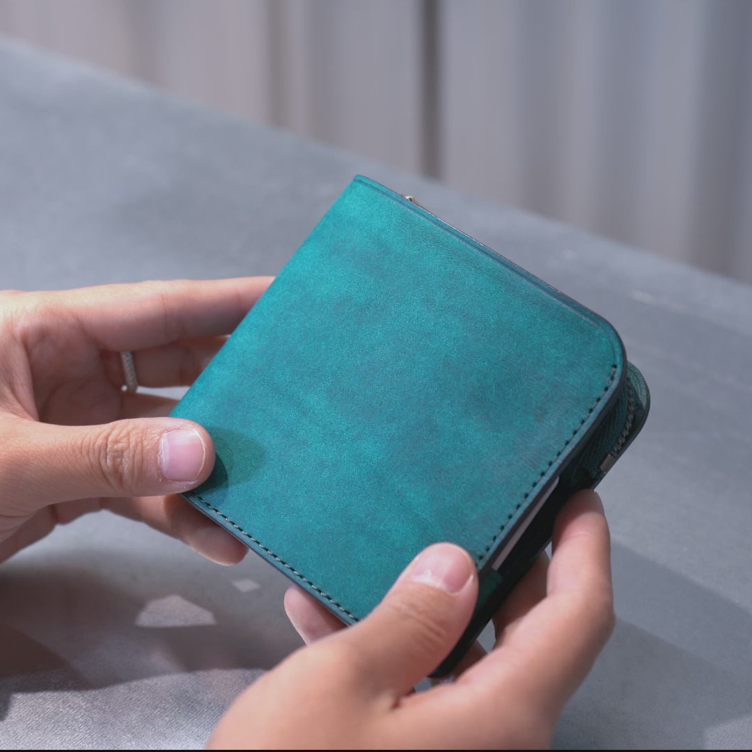 小さく薄い財布「POKET/ポケト」小さくても大容量で薄さをキープ!