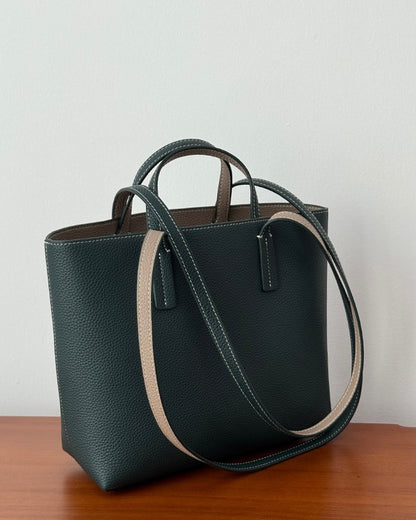 『受注生産』牛革ミニマルトートバッグ ― 通勤・日常にちょうどいいサイズ感 ―