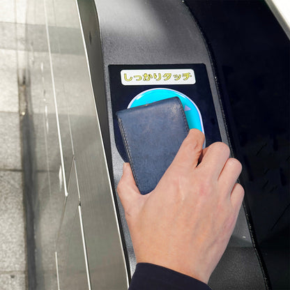 片手で瞬時に開き、カードが立つ！カードウォレット『スナップホルダー』