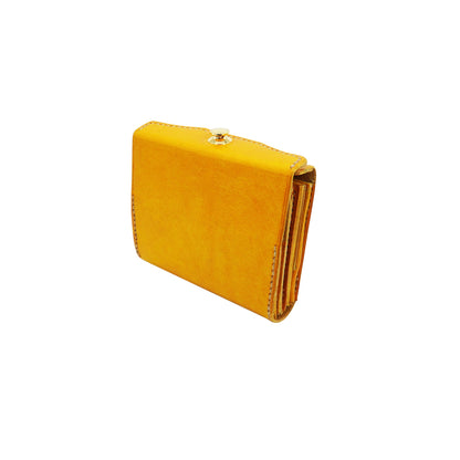 カードが立つ！ お札が折れずにスルッと出し入れ！箱型ミニ財布「SKITTLE /スキットル」