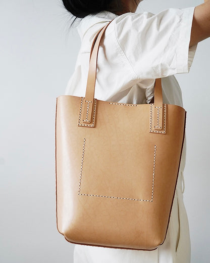 【ヌメ革】シンプル縦型レザートートバッグ｜A4対応・肩掛け・通勤/通学・大容量・日本製