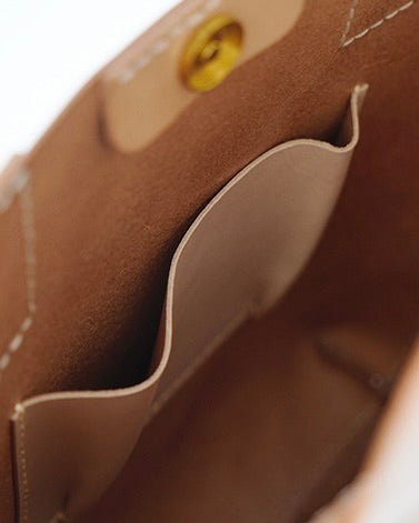 【ヌメ革】シンプル縦型レザートートバッグ｜A4対応・肩掛け・通勤/通学・大容量・日本製