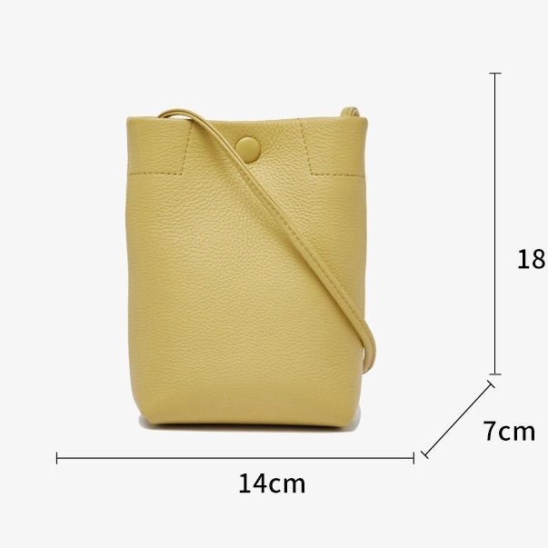 『受注生産』レザーミニサコッシュ — 本革スマートフォンポーチ