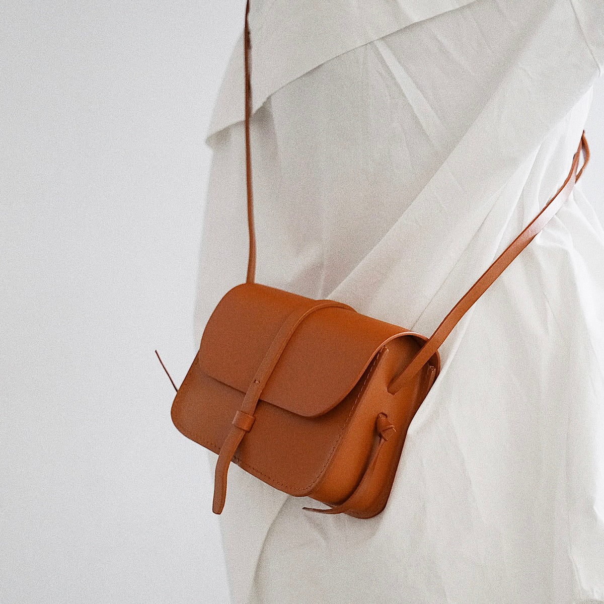 ショルダーバッグ