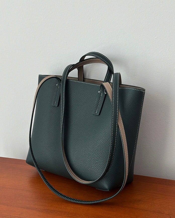 『受注生産』牛革ミニマルトートバッグ ― 通勤・日常にちょうどいいサイズ感 ―