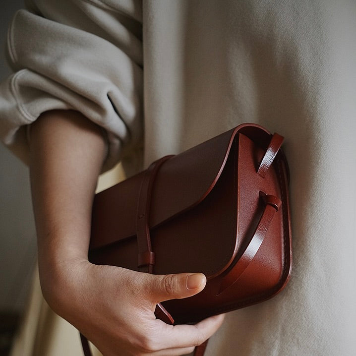 ショルダーバッグ