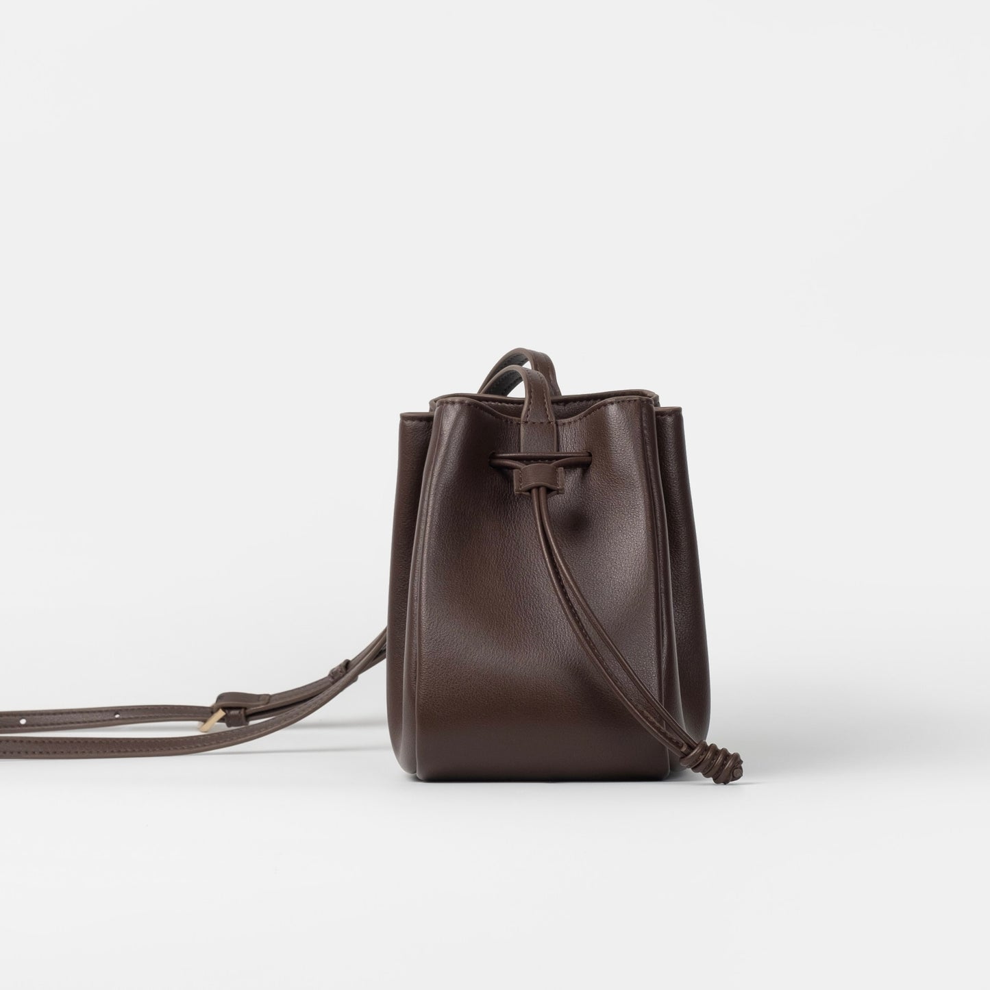 【受注生産】レザープリーツ巾着ショルダーバッグ      ダークブラウン