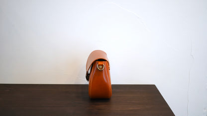 『手縫い』Stone ストーン ミニショルダーバッグ  レディースバッグ イタリア牛革 『エシェリア/Eshellia Bovine』