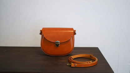 『手縫い』Stone ストーン ミニショルダーバッグ  レディースバッグ イタリア牛革 『エシェリア/Eshellia Bovine』