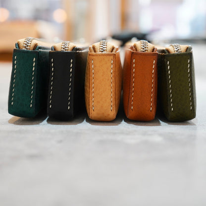 『手縫い 』軽量ペンケース 45g /YKKエクセラ使用 コンパクト 本革 文具ケース