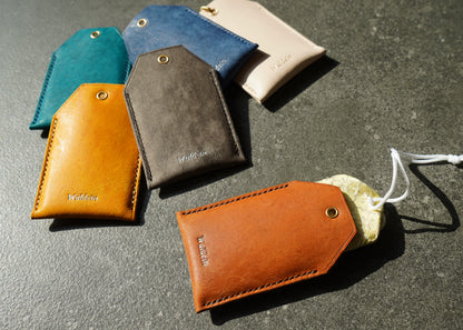 お守り入れ イタリア牛革 本革 御守・カード・Suica・ICOCA・お薬・パスケース・バッグチャーム