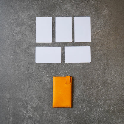 Cavro スリムカードホルダー  軽量 20g イタリア牛革 マルゴーレザー