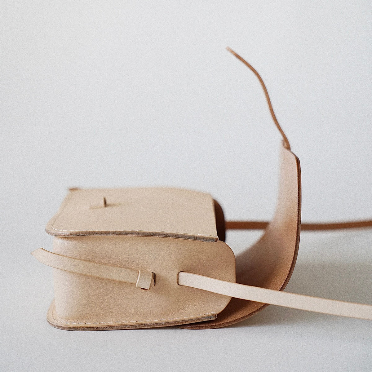 ショルダーバッグ